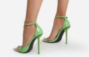 😷Shoesly 👠 tweet media