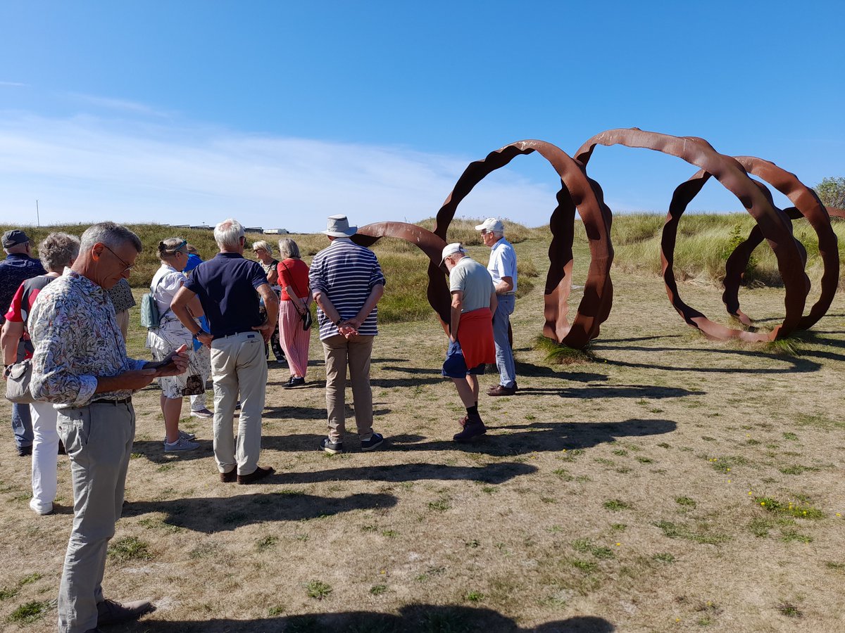 Voor het eerst sinds 2019 heeft SESAM weer een vrijwilligersdag voor haar adviseurs kunnen organiseren. Het was een zorgeloze dag in Den Helder bij Project De Nollen, met 't levenswerk van kunstenaar Rudi van de Wint en daarna naar Alkmaar. Even niet adviseren, maar genieten!