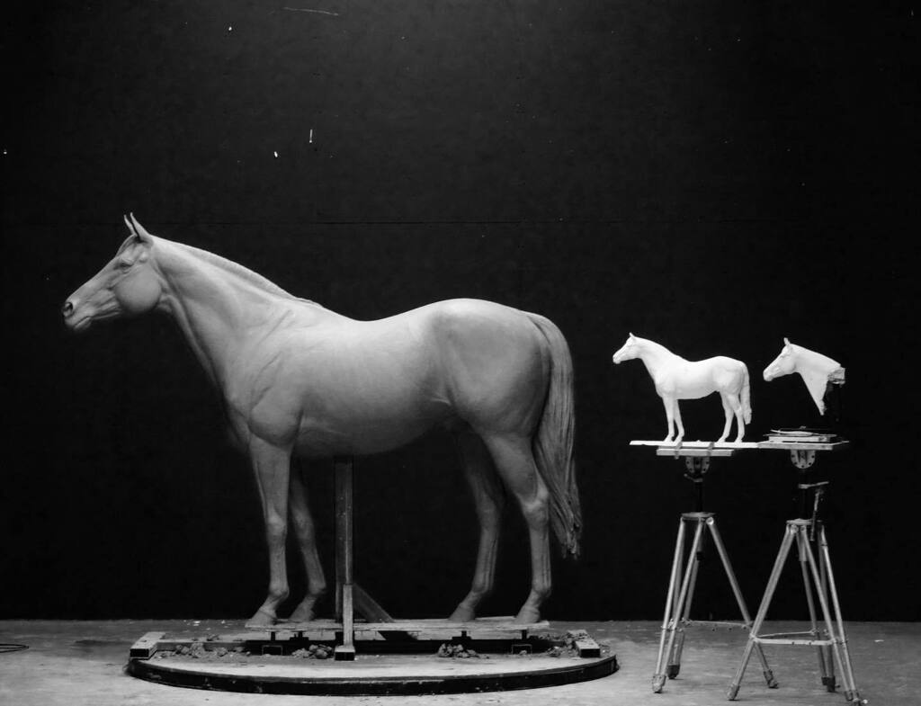 GIANT’S CAUSEWAY - life-size bronze. Shown here in clay with the 1/4 life-size maquette and 1/3 head study. #horse #bronze #sculpture <a href="/coolmoreamerica/">Coolmore America</a> instagr.am/p/CiPhLybABkZ/