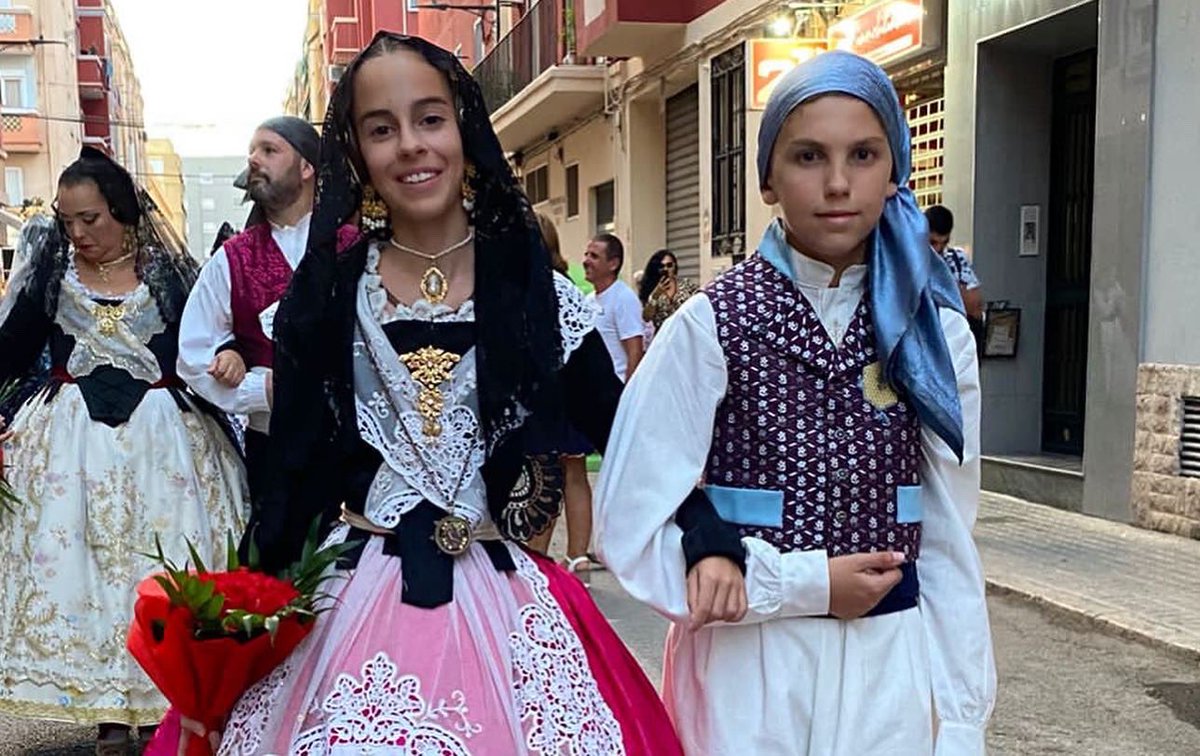 Falla Mont de Pietat tweet media
