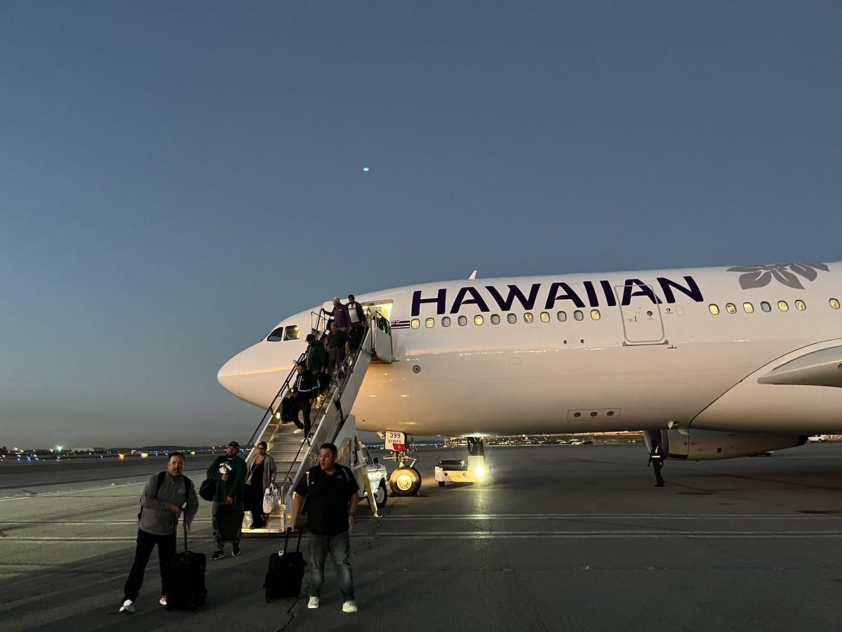 Hawaii Football tweet media