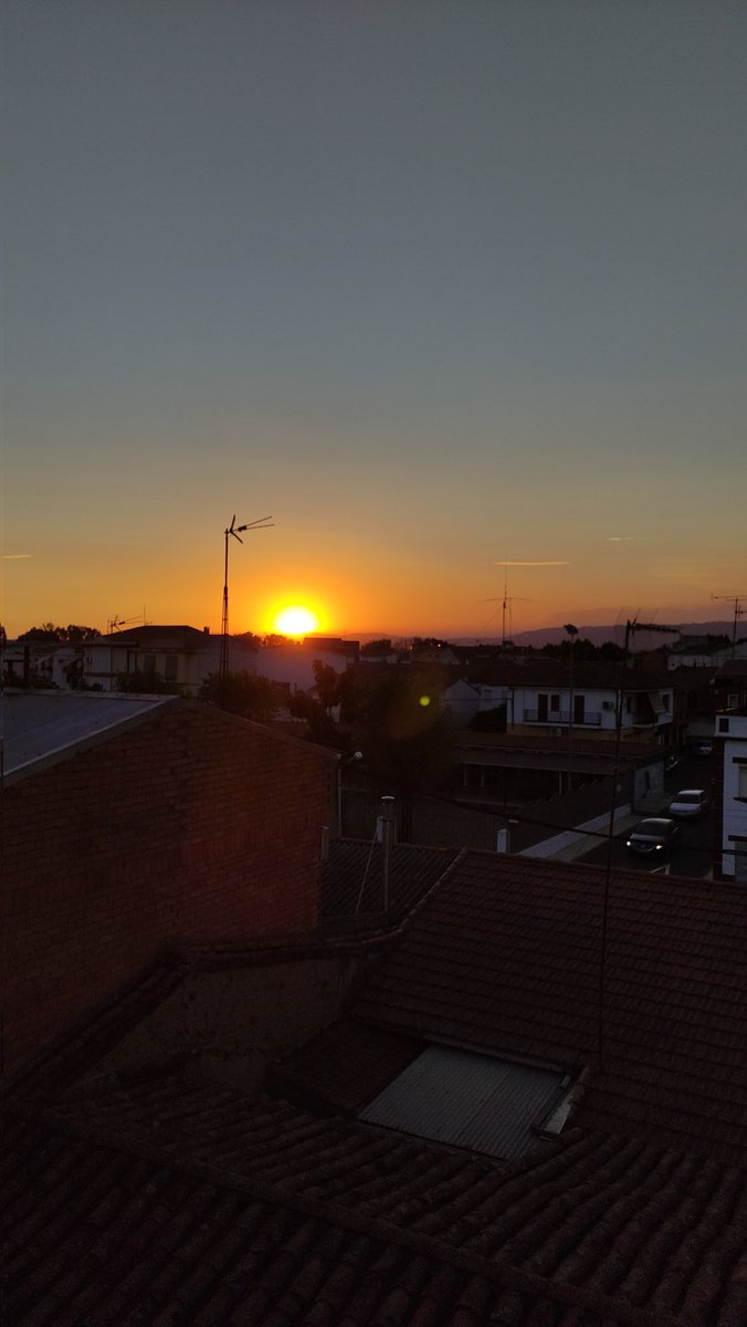 acordefa's tweet photo. La tierra más bonita
Feliz día de Extremadura 💚🤍🖤 https://t.co/ul8usCT4aX