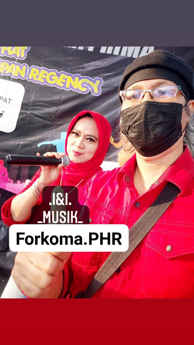 SoundsystemI's tweet image. Kamu Pegang Mic ajah .. 
Aku Pegang Kamuh yaaaa ...
😁🎹🎤🎶🎼..