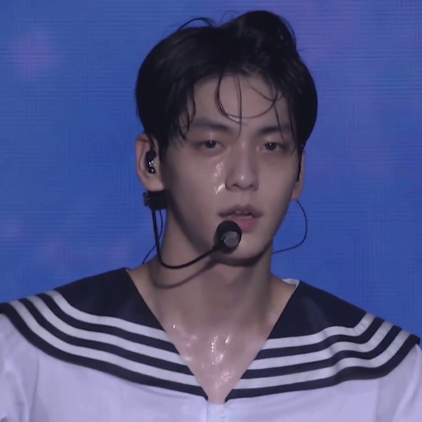 txt_sarangdan2's tweet photo. LOVE. . https://t.co/4t8tUPcEdd