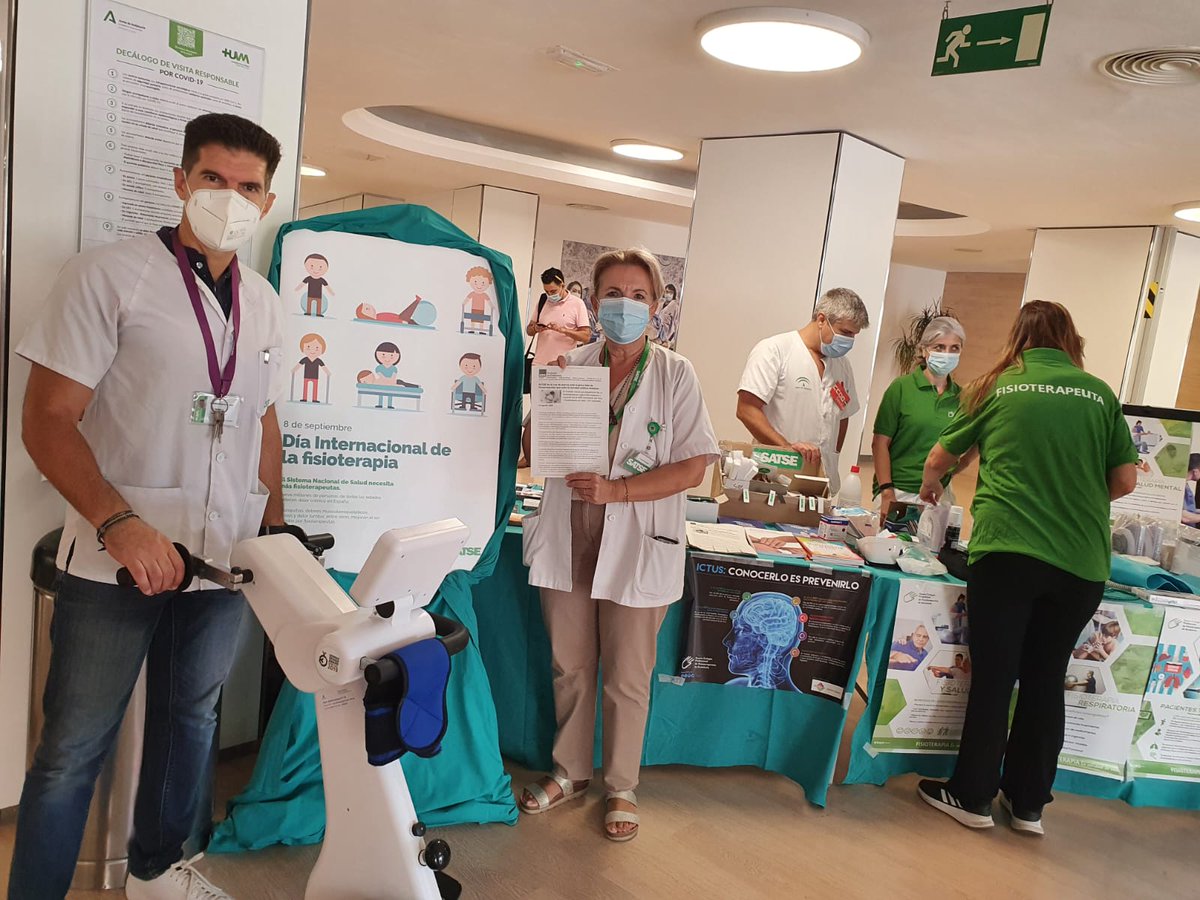 SATSE_Andalucia's tweet photo. 👐Sólo 1⃣ de cada🔟#Fisioterapeutas trabaja para la Sanidad pública en #Andalucía mientras más de 12.000 andaluces esperan atención

#SATSE reclama a la Administración que apueste por la #Fisioterapia🔗https://t.co/HB5Mg6K3H5

📸Acto en el @HUVMacarena #DíaMundialdelaFisioterapia https://t.co/KJGoayRUJn