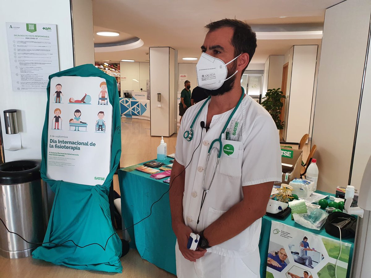 SATSE_Andalucia's tweet photo. 👐Sólo 1⃣ de cada🔟#Fisioterapeutas trabaja para la Sanidad pública en #Andalucía mientras más de 12.000 andaluces esperan atención

#SATSE reclama a la Administración que apueste por la #Fisioterapia🔗https://t.co/HB5Mg6K3H5

📸Acto en el @HUVMacarena #DíaMundialdelaFisioterapia https://t.co/KJGoayRUJn