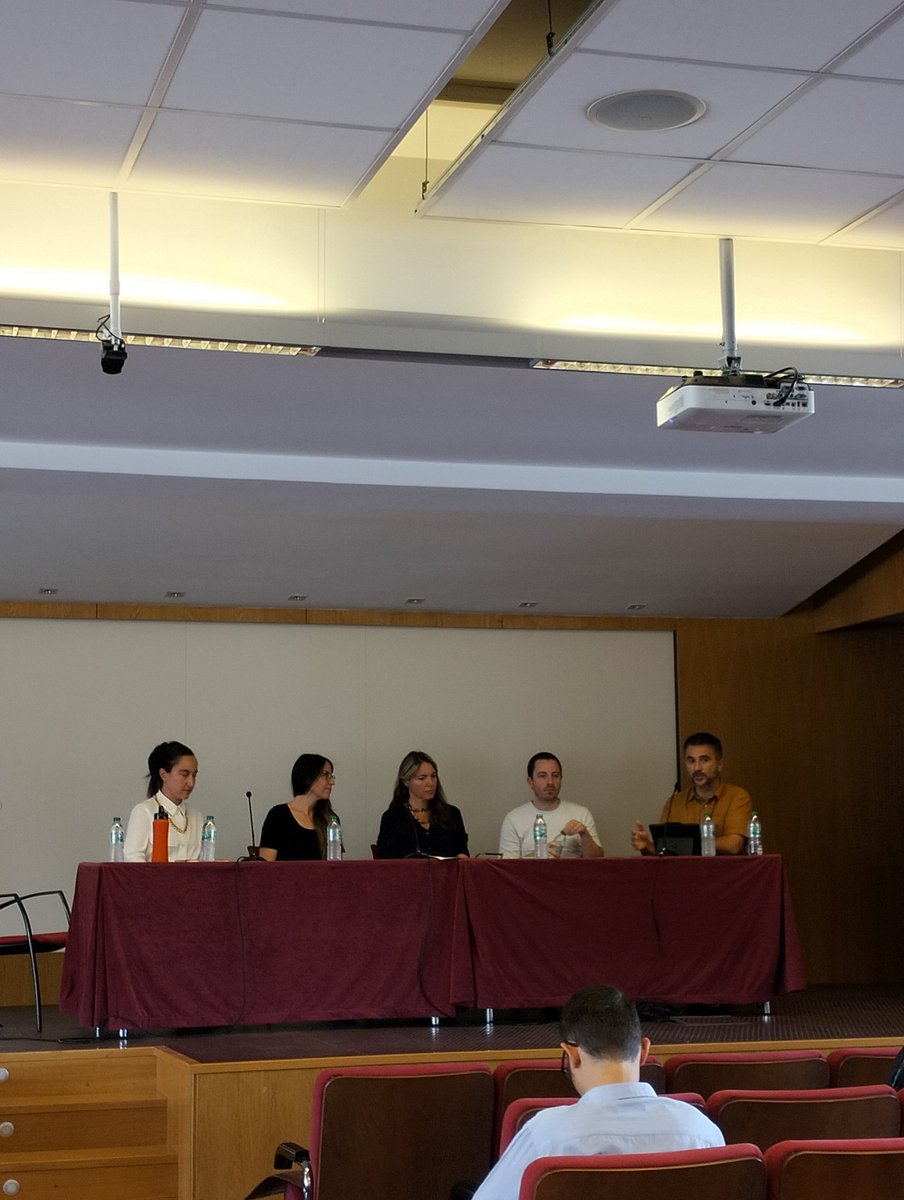 AAlonsoOro's tweet photo. #ComunicacionArquitectura2022
- Rocío Romero @imgsubliminal
- Marcela Grassi @mgrassiphoto
- Lara Lesmes @SpacePopular
- Diego Iglesias #hyperstudio https://t.co/A538i5QPdG