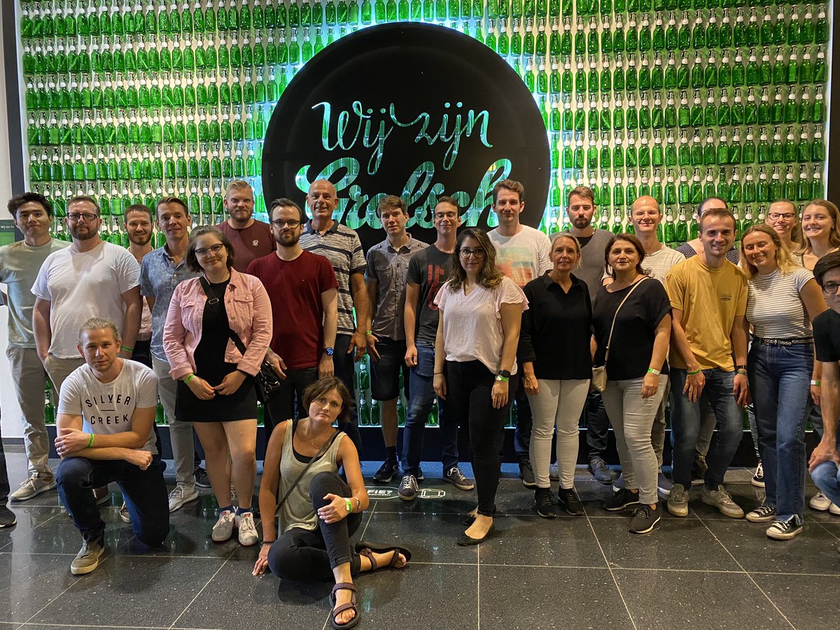 Azhdari, Suna tweet media