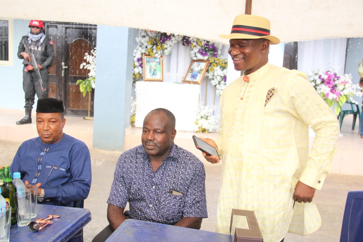 FederalUkana's tweet photo. Our prayers are with you,Hon. Anthony Luke, Chairman, Essien Udim Local Government Council, on the passage of your foster mother, Late Madam Monica Etokudo Ekukidiong.
Be consoled. 
#FEDPUKA Rector signs condolence register https://t.co/2dp4NjJInN