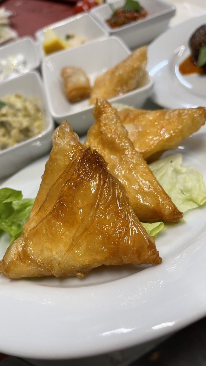 RestaurantDerya's tweet photo. #Derya #RestaurantDerya #Restaurant #Paris https://t.co/o3ioBqnPPT https://t.co/Kd6jFdpD1g
