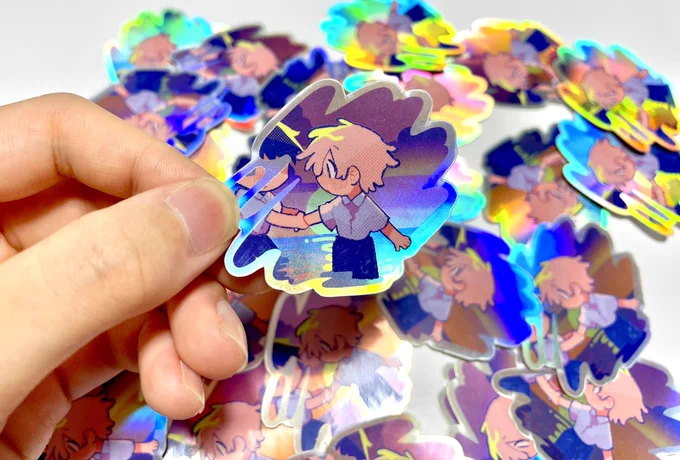 ナギとフクマルのステッカーキラキラStickerAppさんで作らせていただきました〜!めちゃめちゃ可愛い〜!今度ぷっくりシールも作ってみたいな〜  #StickerApp #StickerAppjp #ステッカー #オリジナルステッカー #StickerAppコラボ 