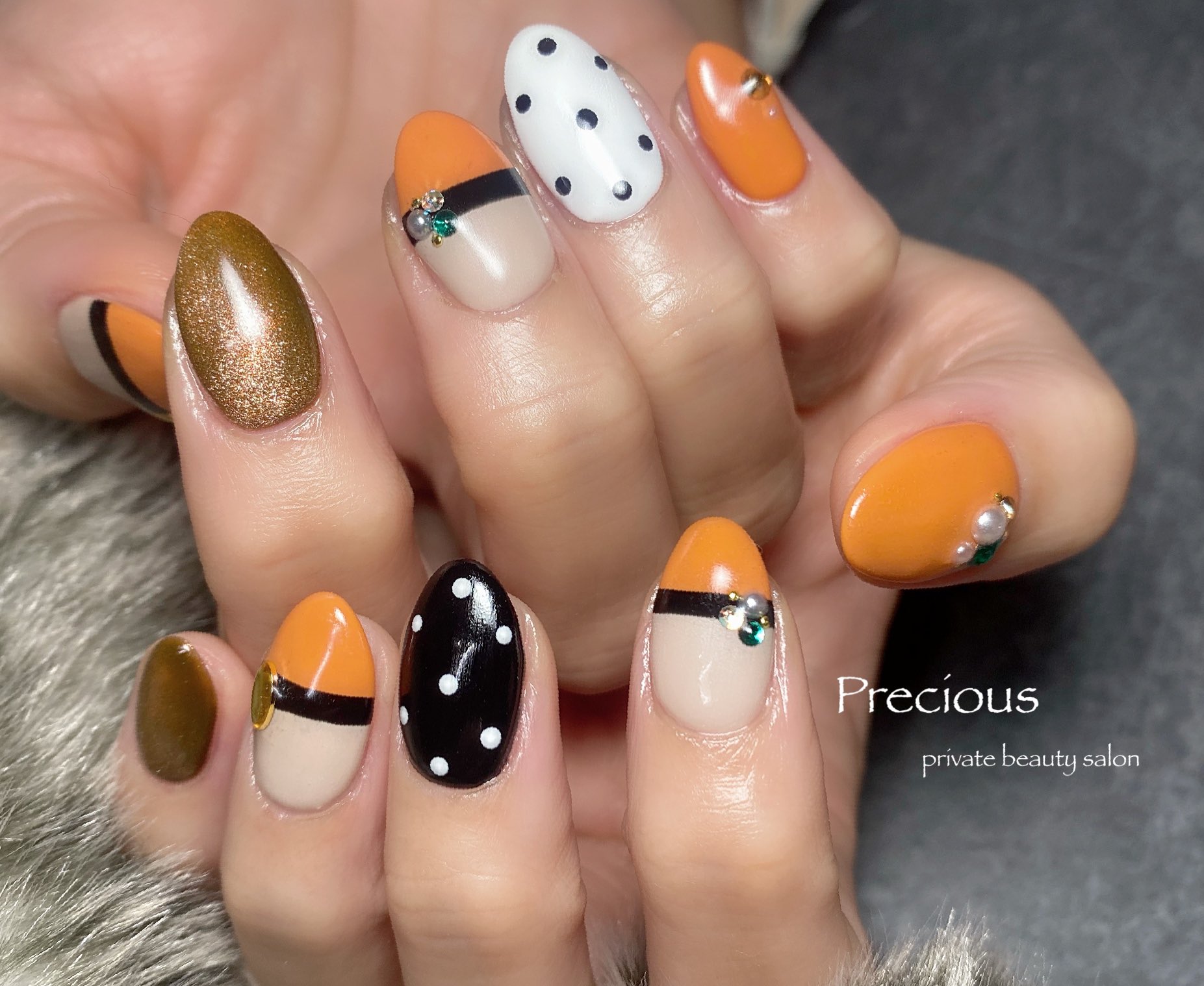 Precious Fashionのような レトロデザイン 22ネイル Precious 越谷ネイル Precious 南越谷ネイル 越谷 新越谷precious Koshigaya Saitama Nail Nail Nail Cute レトロ おしゃれネイル 持込デザイン おしゃれ上級者 ドットネイル レトロネイル 育爪