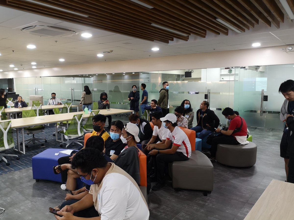 akosipc's tweet photo. Hello! We're about to start our 2nd Ruby meetup! Thanks to Likha-IT for sponsoring the event!

#ruby #rubymeetup #phrug https://t.co/2kh9rpHLMS
