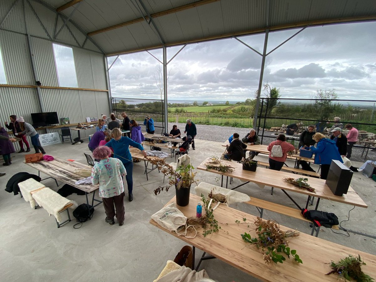 farmbrookfield's tweet image. Thank you so much to everyone who joined us for our twelfth and FINAL Exchange on Tuesday! 

It was an afternoon full of fun and creativity, with hands-on workshops led by Gerardine Wisdom, Esther Gerrard, and Philip Quinn. 

#fieldexchange22 #creativeireland #climateaction