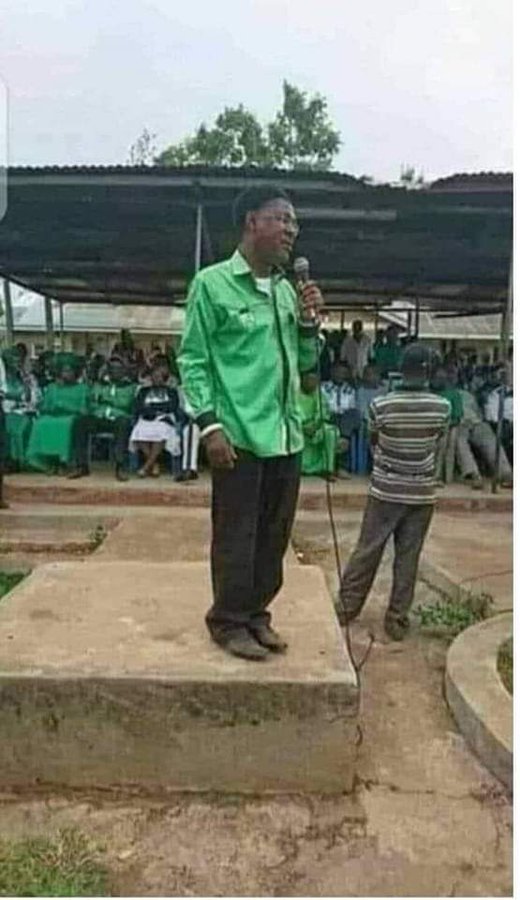 AmbassadorJohn9's tweet photo. Moses Wetangula is a known Gold crook dealer ,him becaming the speaker of N.A where a serious oversight role should be executed should worry many...
#assimio
#Baba
Kalonzo https://t.co/cjCtjCU1ex