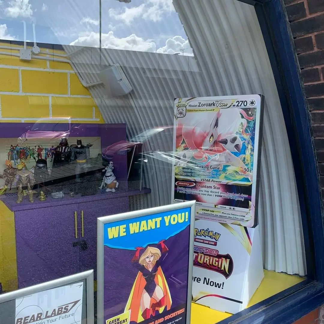 GeekyJossh's tweet photo. Pokémon lost origin available from This weekend @GeekWarrington

#geekretreat #geekretreatwarrington #pokemon #LostOrigins #comedownandgetone #geekretreatlovesyah #warringtonlovesyah https://t.co/pne7beVXgl