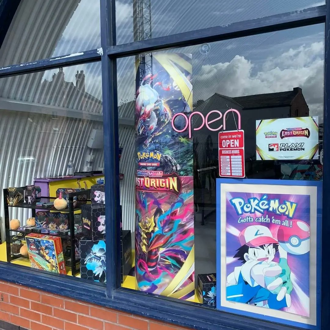 GeekyJossh's tweet photo. Pokémon lost origin available from This weekend @GeekWarrington

#geekretreat #geekretreatwarrington #pokemon #LostOrigins #comedownandgetone #geekretreatlovesyah #warringtonlovesyah https://t.co/pne7beVXgl