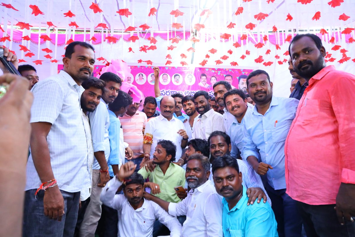ThotaPrabhakar5 tweet picture