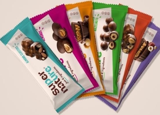 supernaturecom's tweet photo. Not sure what bar to try? Our variety box includes all 6 of our healthy snacks! https://t.co/1AvcFKlQEU

#SupernatureSnacks #Just4Ingredients #healthychoices
#naturalchocolate #healthychocolate #glutenfreechocolate #glutenfreesnacks #healthychocolates #vegansnacks https://t.co/pYAt4YKWNy