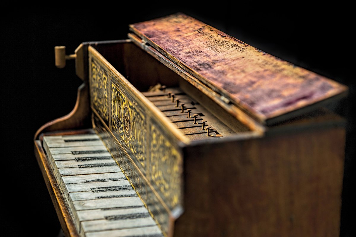 DameEvelyn's tweet photo. The momentum of The Evelyn Glennie Collection continues with two new opportunities to come and experience The Collection first-hand: https://t.co/cLpSFkRWFg
#TeachTheWorldToListen #TheEvelynGlennieCollection #MeetTheDame #VisitTheCollection #Percussion #Archive #Museum https://t.co/Xg4WgRaTTb