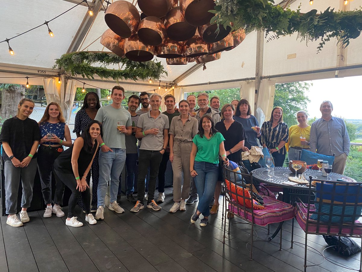 Last week our Surrey Studio gathered for its end-of-summer party at the Skywalk Adventure! Some well-deserved relaxation time after a successful year!