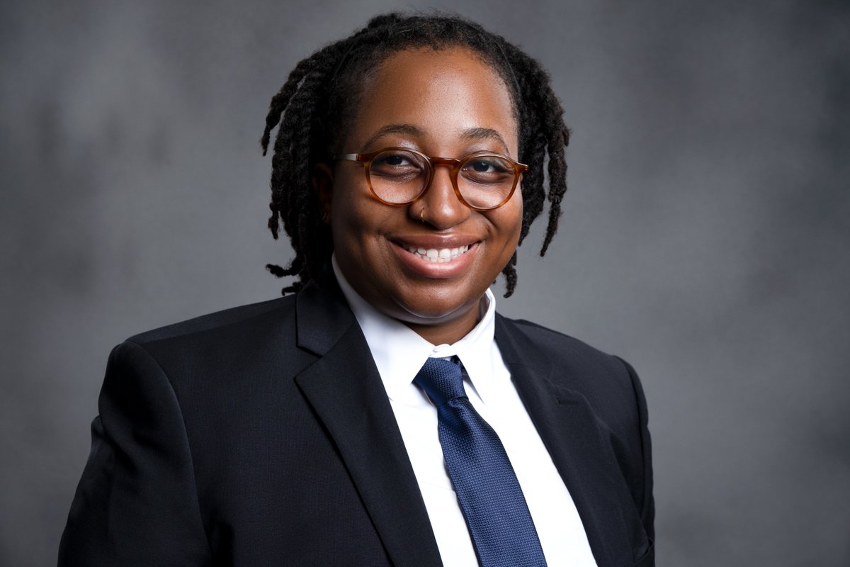 yrblanc's tweet photo. @BlancPhotographie We Design Branding Solutions Specifically for Your Needs!

#employeeheadshotphotographer #executiveportraitphotographer #brandingphotographer #corporatephotographer #buffalophotographer #portraitphotographer #headshotphotographer #followblancphotographie https://t.co/zVhSglucdW