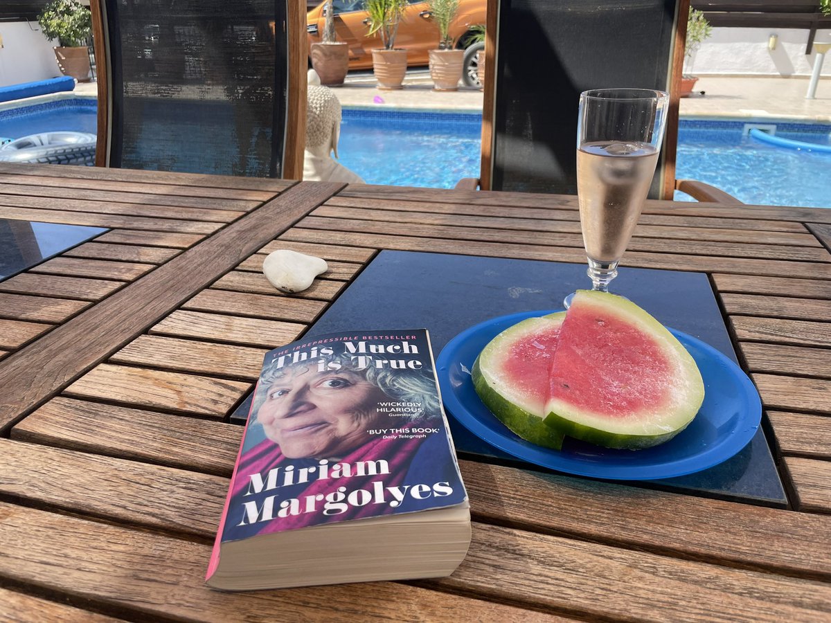 WeePhotographer's tweet photo. It doesn’t get much better than this. #Sunshine #pool #frozenwatermelon #chilledrosé #miriamMargolyes #thismuchistrue A must read! What a woman! Love her. https://t.co/KEtfHdk1jM