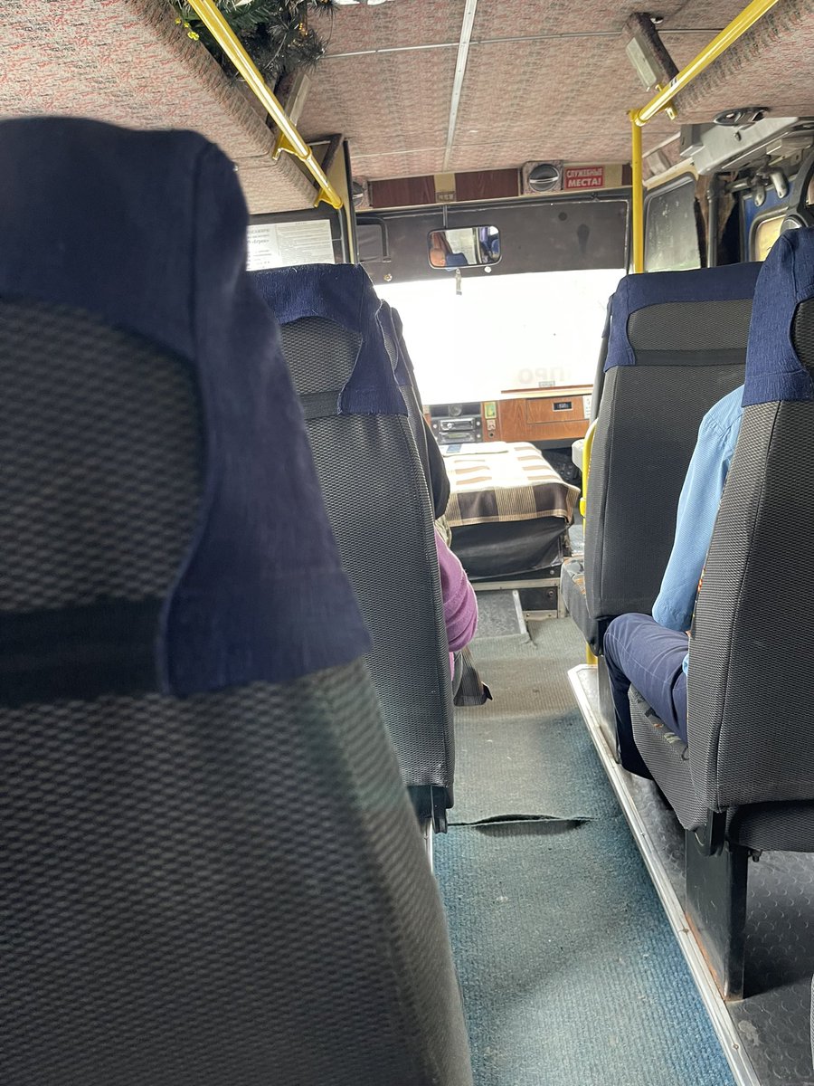 pmarsupia's tweet photo. Pues han cancelado el bus directo que tenía de Zaporiyia a Jarkiv y creo que me toca hacer una combinación de autobús y marshutka para llegar.

Espero estar por allí mañana por la mañana! 😅 https://t.co/6Bn8Lxn5mC