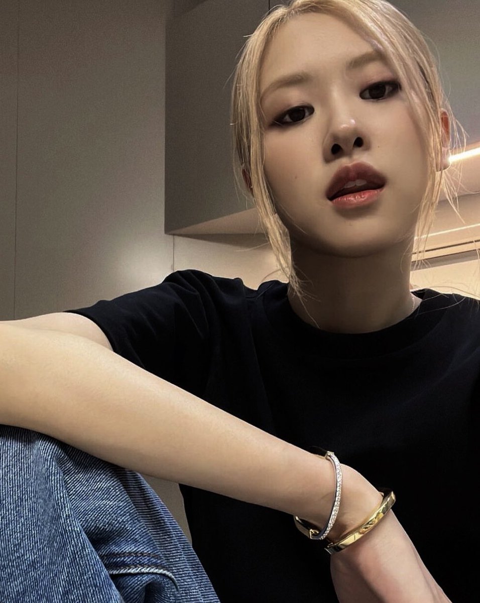 she's so hot