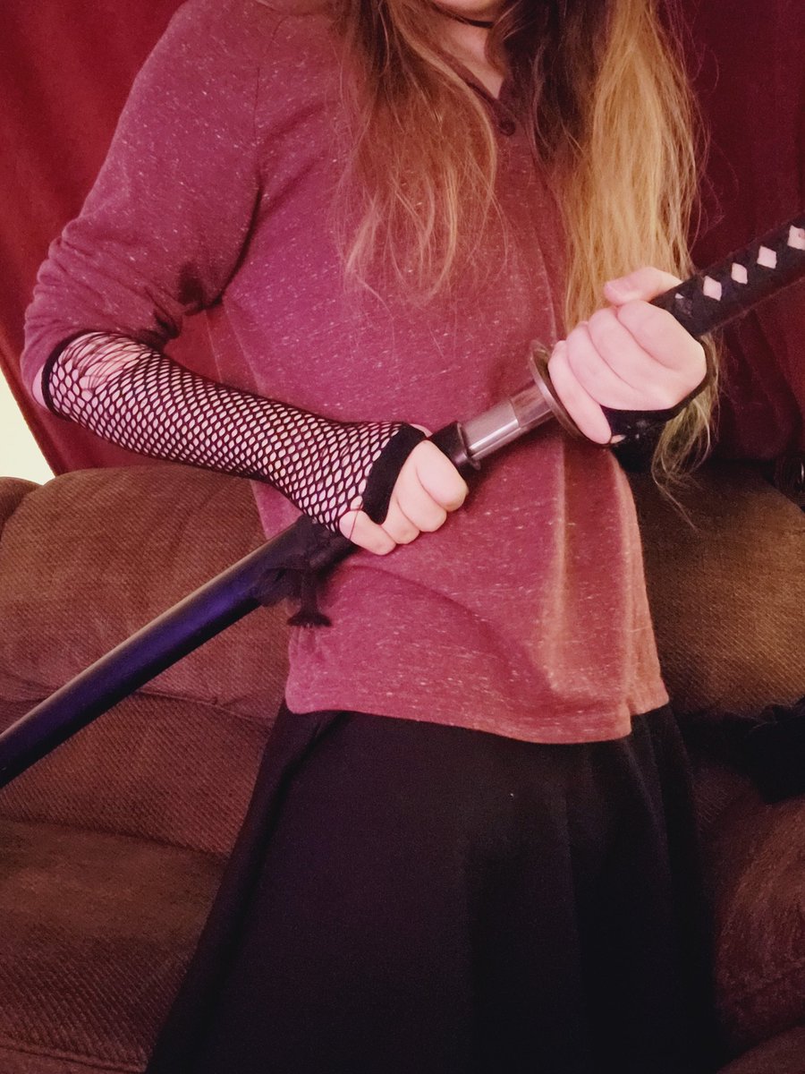 MattyHasFans's tweet image. You can call me the femboi shinobi! 

I swear I'm cool under all the dorkiness...

Follow for more femboy nerd stuff, haha

#femboy