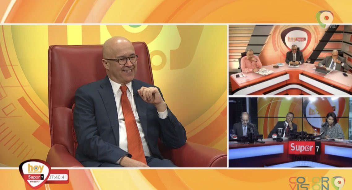 DominguezBrito's tweet photo. AHORA l EN VIVO Entrevista central en @HoyMismo2 por @ColorVisionC9.

Para ver online:
https://t.co/C0ZtCd93lI

¡El 16 de octubre VOTA 3!

#Vota3 #FranciscoPresidente https://t.co/JwKMZLA3Su