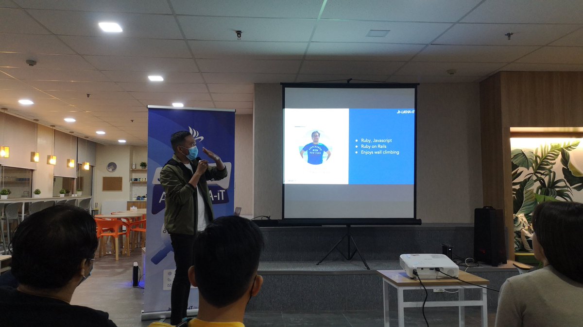 akosipc's tweet photo. @ervinxiii is now talking about How To Tame Your Fat Models/Controllers using Service Objects by using Interactors 

#phrug #ruby #rubymeetup https://t.co/CaBtP5im0q