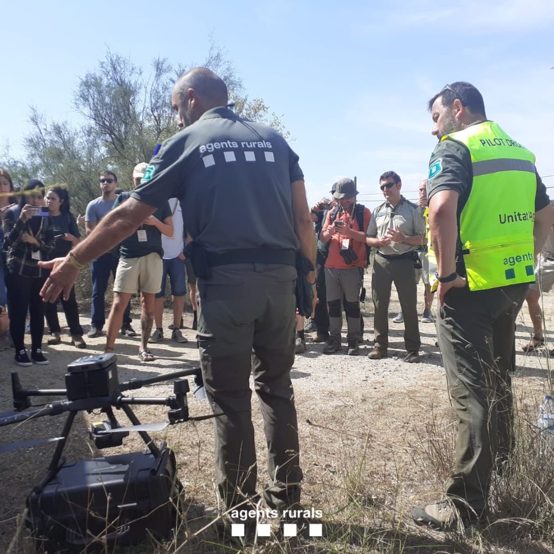 Participem en el PN dels Aiguamolls de l'Empordà en una sessió sobre l’aplicació de la tecnologia de drons en la captura del senglar. 

La jornada té lloc en el marc del #WildBoardSymposium2022  que aquests dies acull a Seva més de 200 persones expertes provinents de 25 països.