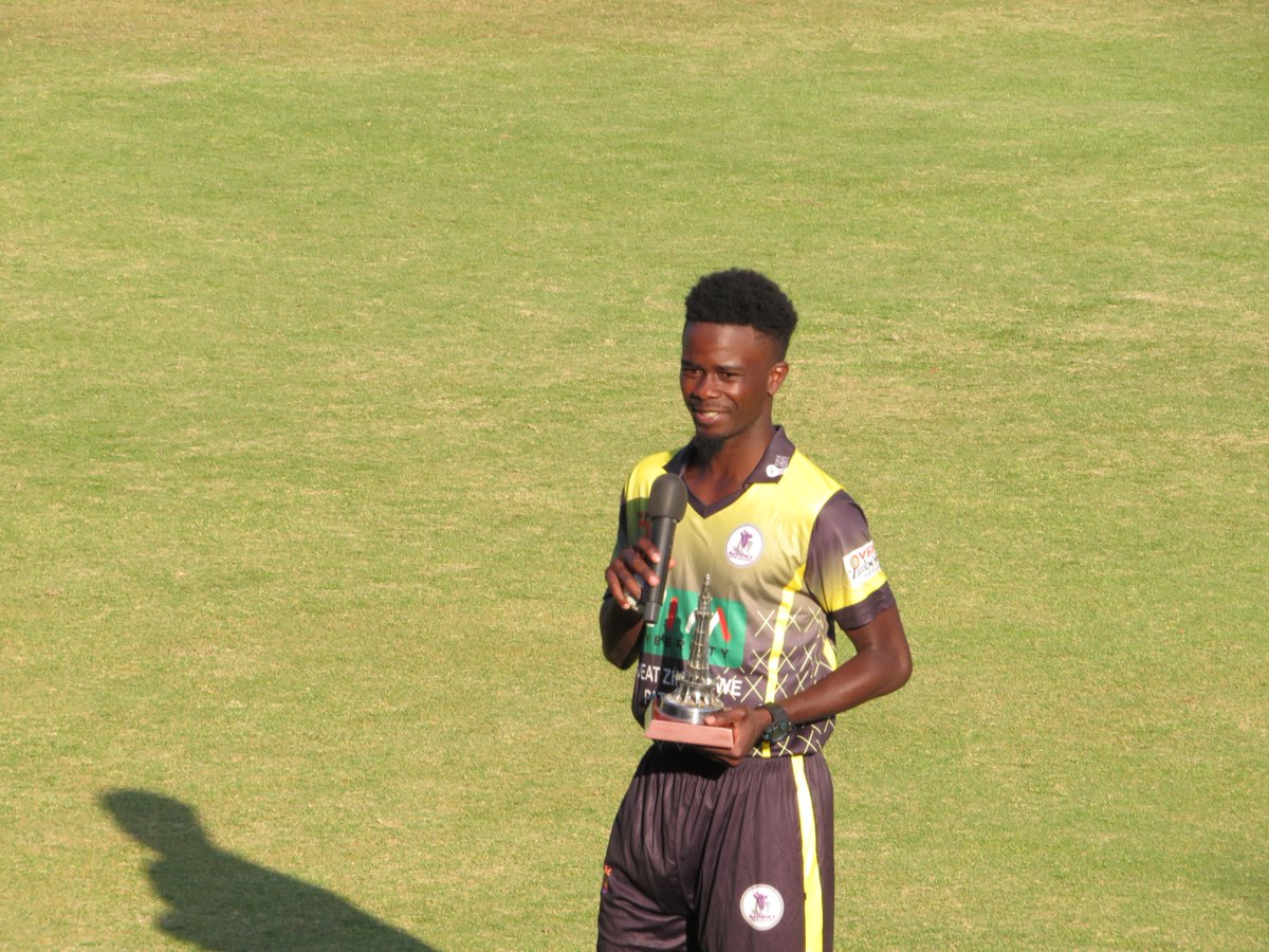 Sydney Murombo is the Man of The Match for his 5/6. Congratulations 'Shuga Shuga'!

#FambaWeZhira #ZimDomesticT10