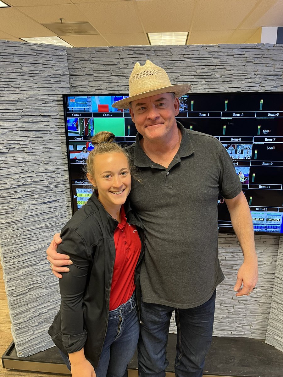monicaryan96's tweet photo. Todd Packer from The Office was at the office! @DavidKoechner is at the Helium Comedy Club today through Saturday. https://t.co/QzzQvLhoby