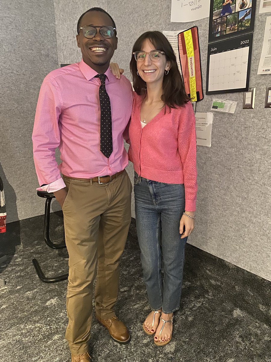 Notre équipe <a href="/pointdujoursask/">Point du jour</a> ce matin s’est donnée le mot sur le code couleur ! <a href="/NantelRose/">Rose Nantel</a> @desirekaf #RCSK