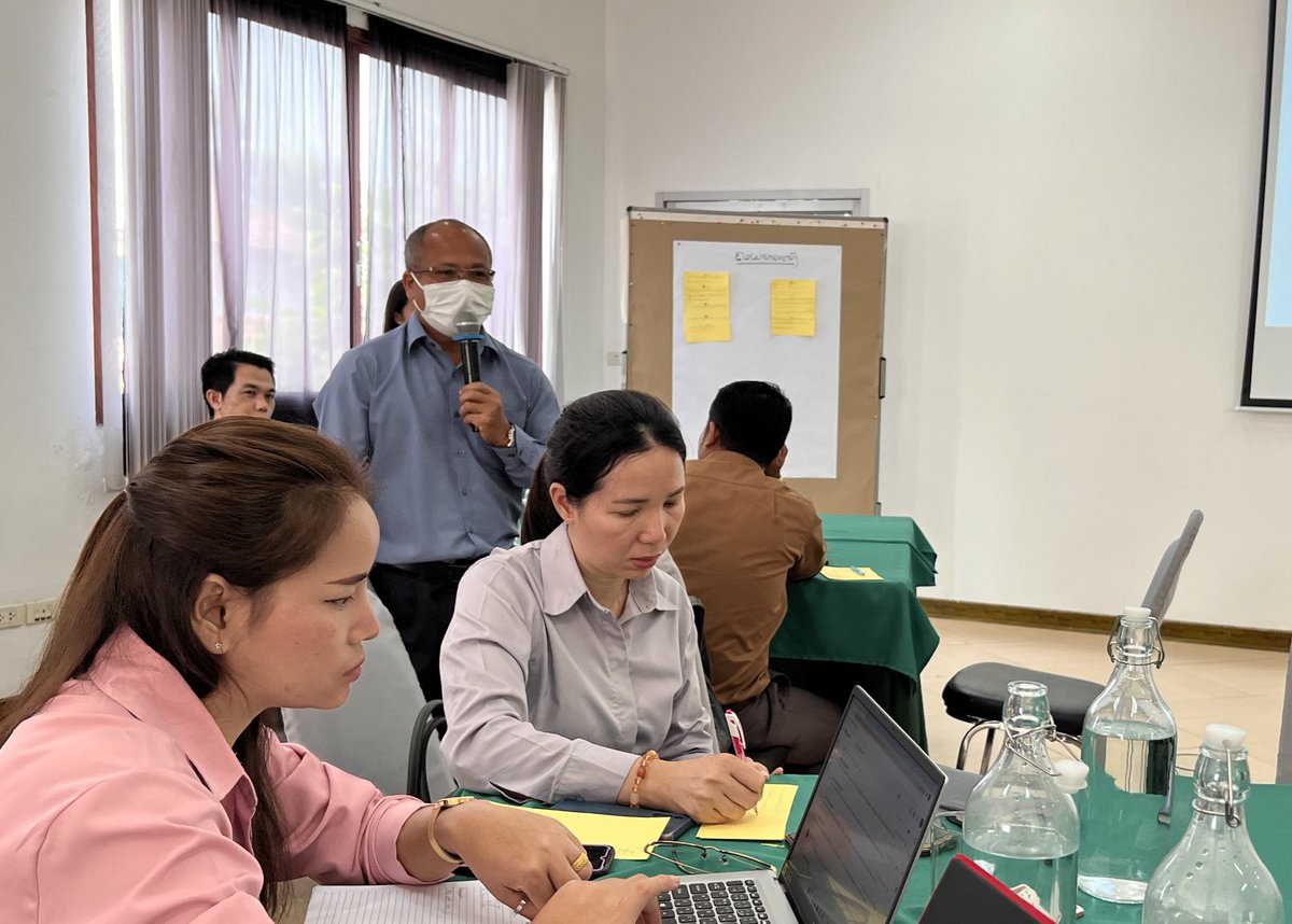 Lae_Nakhornphet's tweet photo. This week, some of @voicetweetz #Laos grantee partners (incld. Multi-countries project) gathered to #LinkAndLearn on the #MoU process & best practices from some. This could potentially be the first Community of Stakeholders (COS) on MoU in Laos. Stay tuned!
#ProuderAndLouder https://t.co/dkMkI5yrZY
