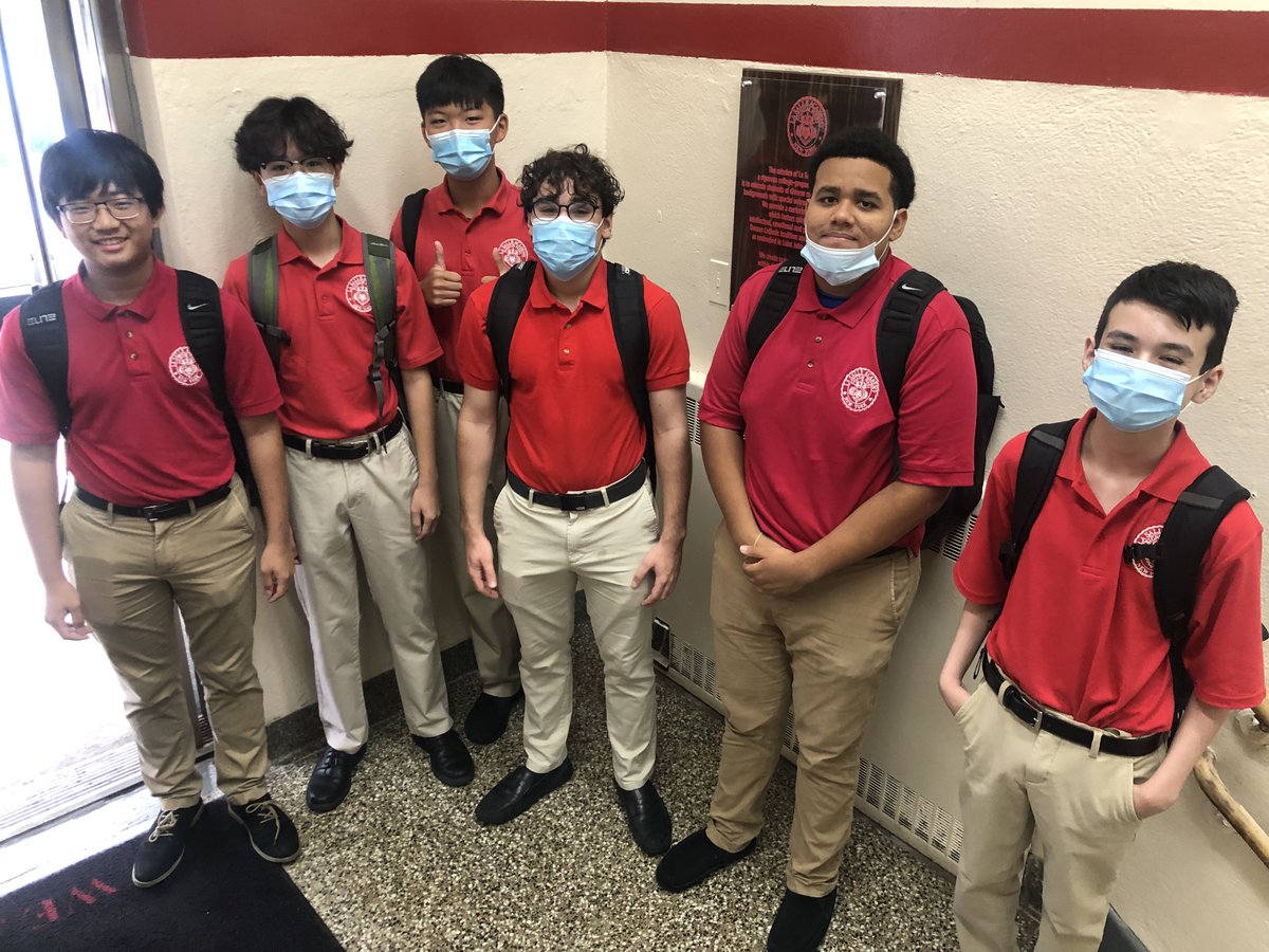 LaSalleAcademy's tweet photo. Welcome back, #Sophomores! Here are some highlights from #sophomoreorientation yesterday.

#catholiceducation #lasallianeducation #lasallianfamily #wearelasalle #lsanyc #backtoschool #firstdayofschool #classof2025 #nycschools #highschool #allboyshighschool #manhattan #collegeprep https://t.co/2JHPC3Cjj2