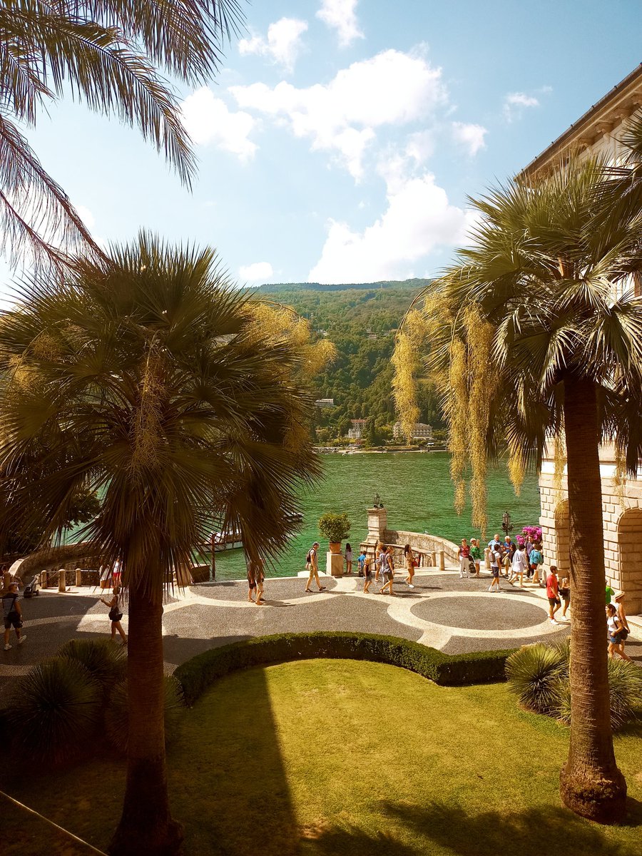 lorenza_bezze's tweet photo. #initaly #isolabella https://t.co/4UR1azLL1k