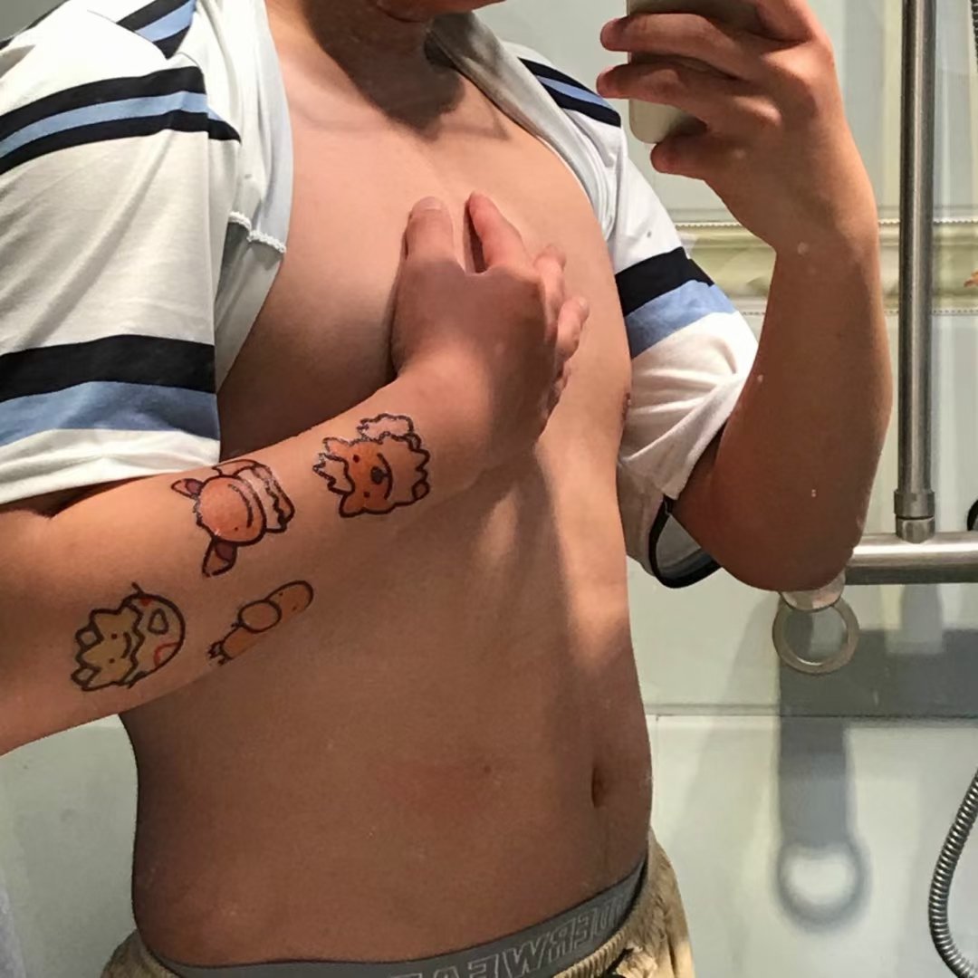 bobo52004's tweet photo. 推特圈子还挺好用的，主要是色色方便😜 https://t.co/v3Dqe1Wzh6