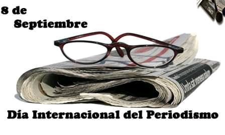 "La verdad en nuestros tiempos navega por mares tempestuosos, donde los medios de divulgación masiva están en manos de los que amenazan la supervivencia humana(...)Ese es el desafío de los periodistas cubanos." Fidel 
Felicidades, especialmente a los periodistas de la <a href="/FGR_Cuba/">Fiscalía de Cuba</a>