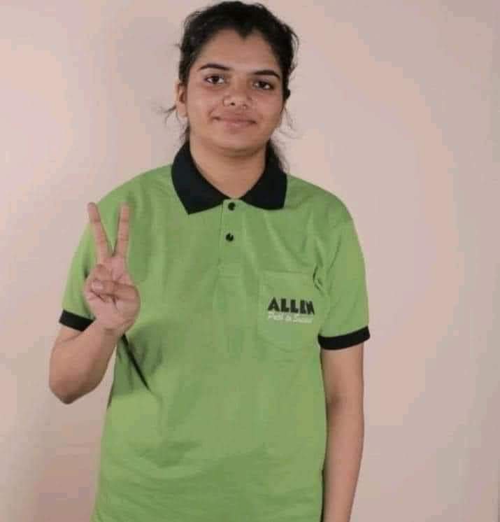 शाबास बेटी। #तनिष्का_यादव ने NEET में पूरे भारत मे प्रथम स्थान हासिल किया,हार्दिक बधाई एवं शुभकामनाएं।💐👍🌷✌️✋⚖️🇮🇳
 
आपके उज्ज्वल भविष्य की कामना।।🙏
#तनिष्का_यादव 
#बेटियां_देश_का_गौरव
#पढ़े_बेटियां_बढ़े_बेटियां
💐🙏🌷💐🇮🇳✌️
-