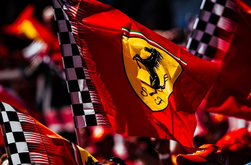 今週末は跳ね馬の聖地モンツァが真紅に染まる！🐎🐎🐎🐎

#F1 #ItalianGP #ForzaFerrari 
 #CavallinoRanpantissima  #AutodromoNazionalediMonza
