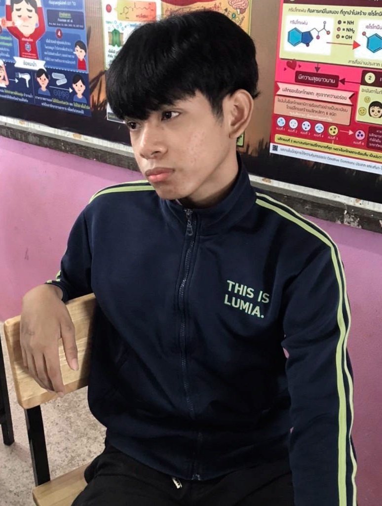 premsuphakon23's tweet photo. หาเงินใช้ดีกว่า #สุโขทัย https://t.co/jdcauBI7T5