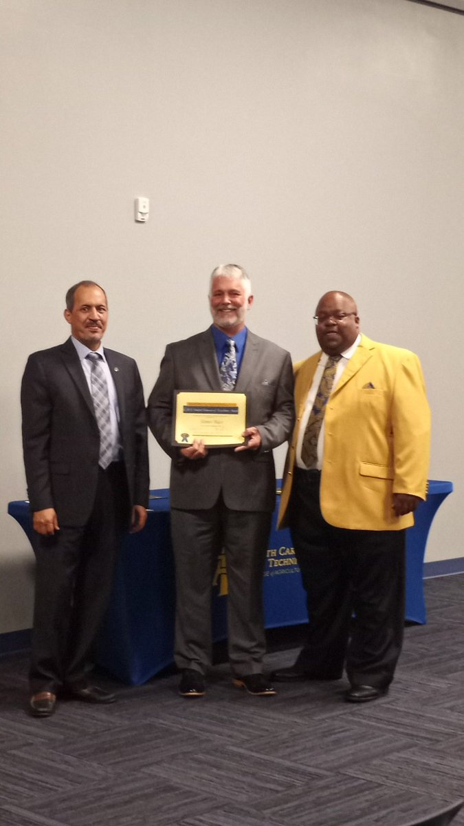 WHSCareerDev's tweet photo. Congratulations to Scott Bass WHS Agriculture Teacher and FFA Advisor for receiving recognition and a 2nd place award for International Agricultural Study Abroad
@UCPSCareerReady @AGHoulihan https://t.co/Kmt3iAE31q