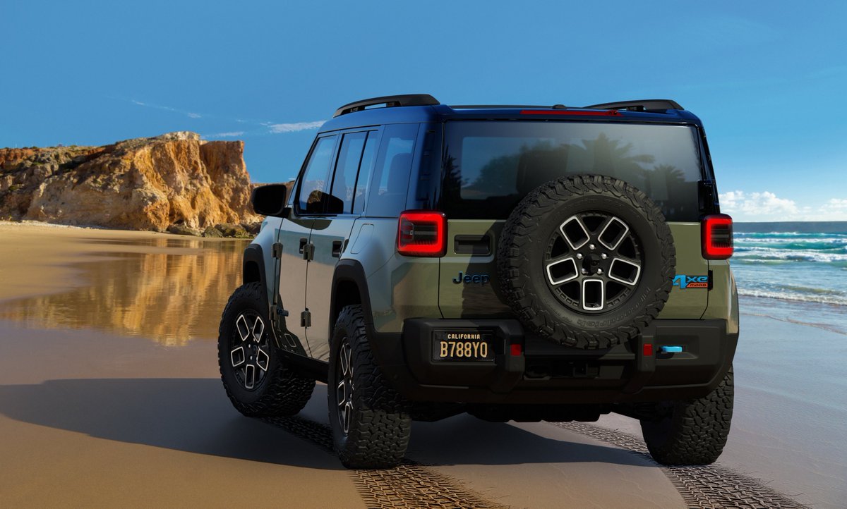 SpeedSportLife's tweet photo. The new all-electric Jeep Recon. Shake that money maker.🤑🤑🤑 https://t.co/FoMO2w3PDO