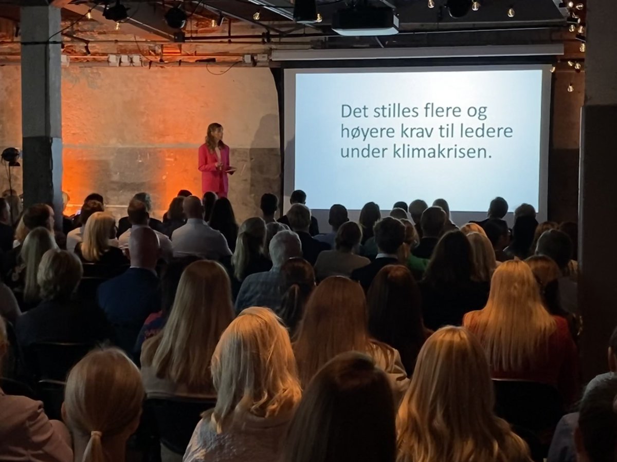 - Ledere må vite hvilke klimarisiko bedriften er utsatt for, sier @SiljeSkjelsvik leder for klimasatsning i @SwecoNorge #Ledelseskonferansen #BergenUP #BNmøte