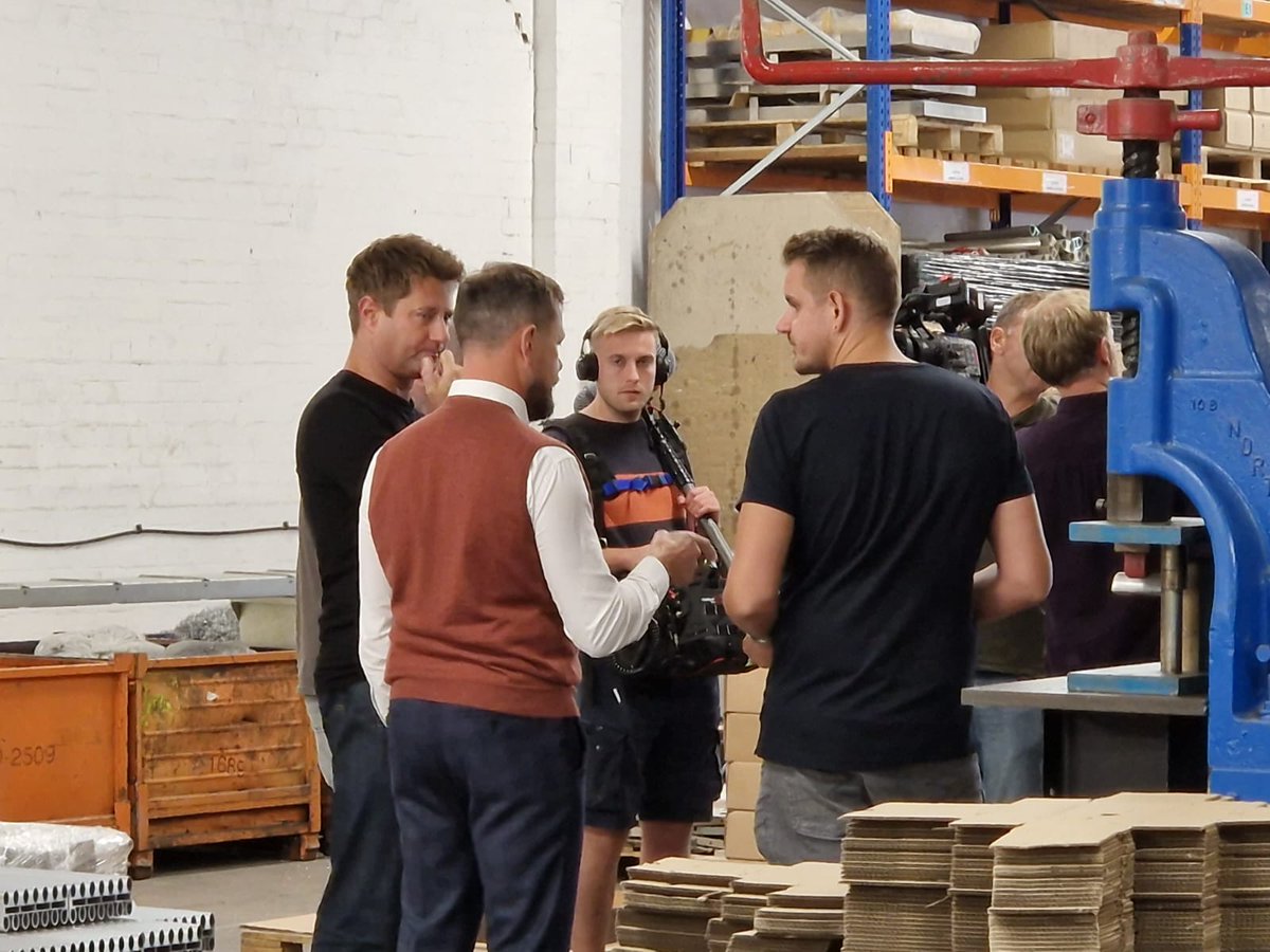 EskimoHello's tweet photo. Anyone who knows Eskimo knows we not only ‘Love Making Heat’ but have a lot of fun doing it.
The brilliant film crew from @amazingtelly, at Eskimo yesterday - Filming for #RemarkableRenovations @Channel4 with @MrGeorgeClarke. Now that was an Eskimo Factory day to remember. https://t.co/JQzirfN6ck