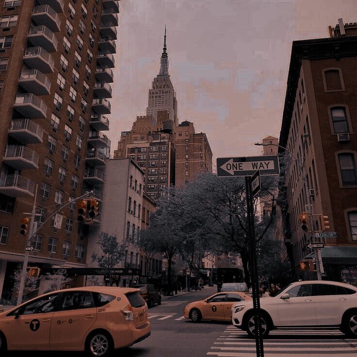 WANTED

         OC: Aaron Blackford
         Based on The Spanish Love Deception
         Suggested FC: Jacob Elordi
         SPA or ENG

          ¿↺ + ♡?