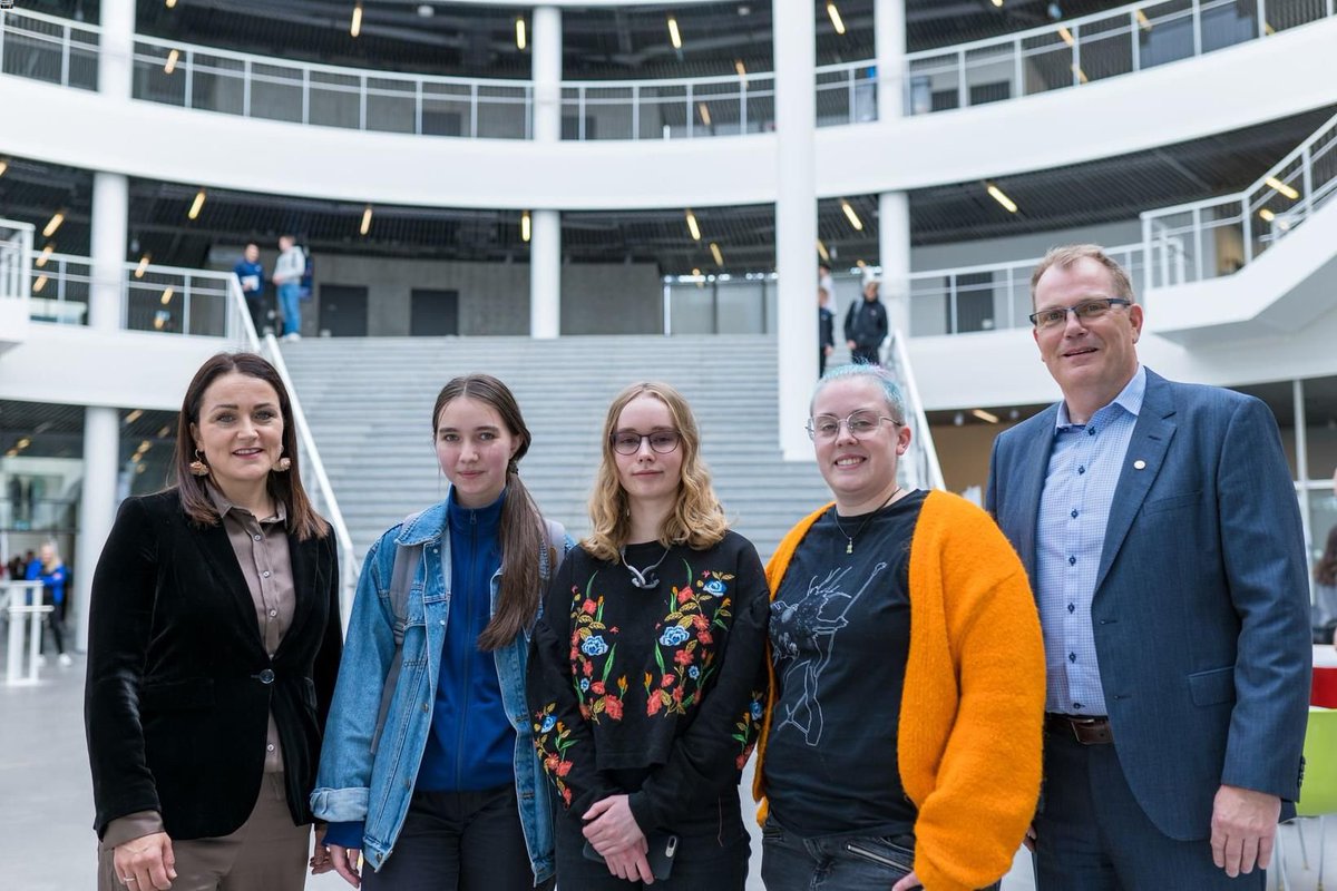 Breytum staðalímynd tæknistarfa <a href="/siminn/">Síminn</a> <a href="/reykjavikuni/">Reykjavik University</a>  mbl.is/frettir/innlen… via <a href="/mblfrettir/">mbl.is</a>